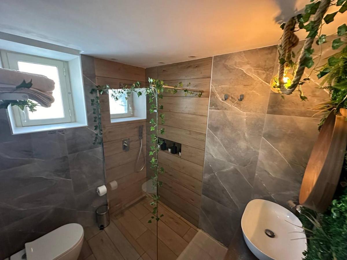 Tropical Holiday House Катания Экстерьер фото